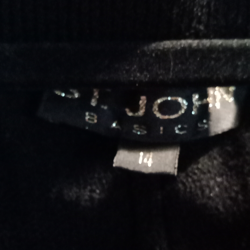 St John Basic Wool Pants - image 2